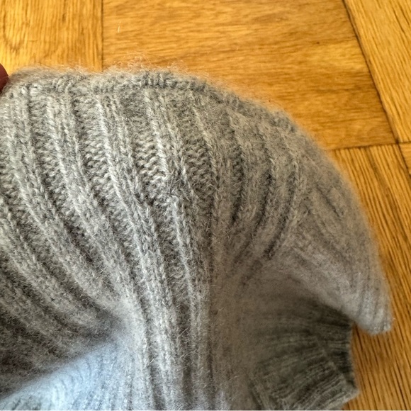 Philosophy Cashmere Small Short Sleeve Sweater Pullover Gray Ribbed Knit - Picture 7 of 9